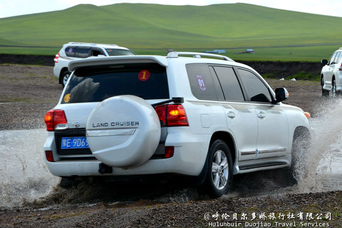 呼倫貝爾包車旅游豐田酷路澤